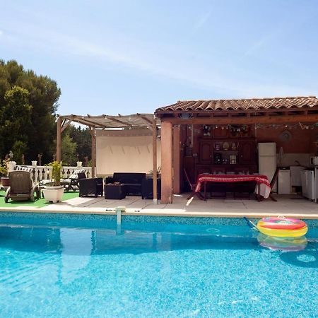 Appartement Avec Piscine Et Cuisine Roquefort-la-Bédoule Eksteriør bilde
