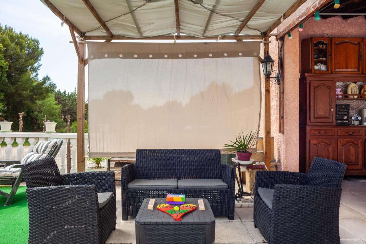 Appartement Avec Piscine Et Cuisine Roquefort-la-Bédoule Eksteriør bilde