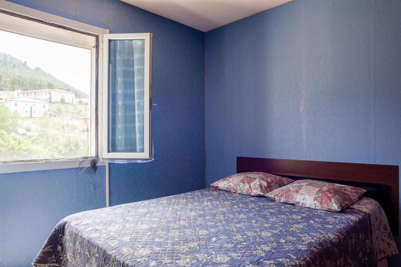 Appartement Avec Piscine Et Cuisine Roquefort-la-Bédoule Eksteriør bilde